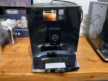 Online veiling: Jura, C3, Koffiemachine, Witgoed en Apparatuur, Koffiezetapparaten, Nieuw