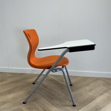 Compass-Lupo stoel met  laptoptafel van Verner Panton, Huis en Inrichting, Stoelen, Ophalen of Verzenden, Gebruikt, Stof, Eén