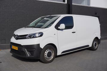Toyota ProAce Worker 1.5 D-4D 120PK L2 EURO 6, Stof, Gebruikt, Wit, Dealer onderhouden
