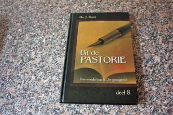 Uit de pastorie 8 - J. Roos 9789055518692, Boeken, Verzenden, Zo goed als nieuw, J. Roos