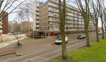 Te Huur 4 Kamer Appartement Volendamlaan In Den Haag, Huizen en Kamers, Huizen te huur, Den Haag, Den Haag, Direct bij eigenaar