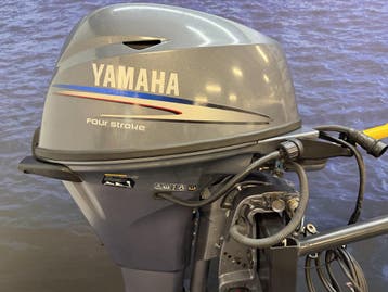 Yamaha 15 pk buitenboordmotor | Powertrim | Afstandsbedienin, Watersport en Boten, Buiten- en Binnenboordmotoren, 10 tot 30 pk