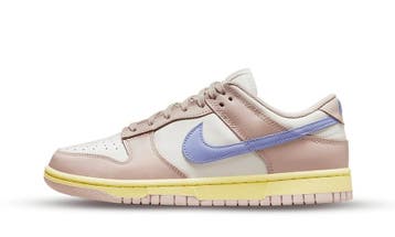 Nike Dunk Low Pink Oxford (W), Nieuw