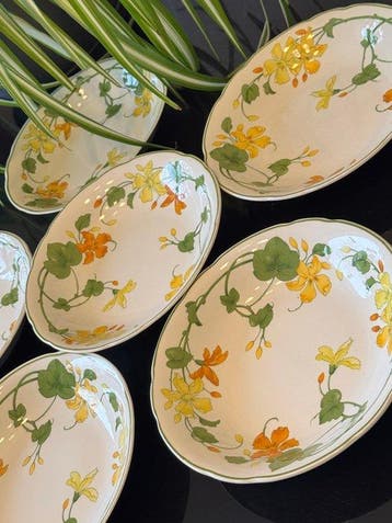 Villeroy & Boch - Kom (6) - Geranium - Porselein - Kommetjes
