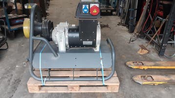 nieuwe trekker aangedreven generatoren, Ophalen, Nieuw, 30 kVA of meer, Overige typen