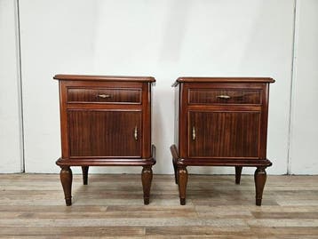 Nachtkastje (2) - Art Deco-nachtkastjes met spiegeltop,