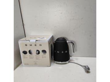 Smeg KLF03BLMEU - Waterkoker - 1,7L 2400W - Mat zwart, Verzenden, Zo goed als nieuw