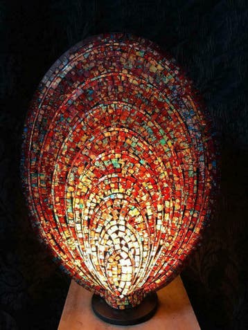 Schelp glas mozaïek lamp ca. 65 cm hoog € 150,- NIEUW !, Huis en Inrichting, Ophalen of Verzenden, Nieuw, Glas, 50 tot 75 cm