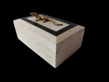 Sieradendoos - Steen, hout en vergulde messing, Antiek en Kunst