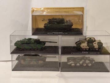 Altaya 1:72 - Model militair voertuig (5) - Collezione di, Nieuw
