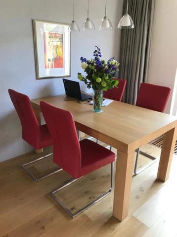 Set van 4 rode leren eetkamerstoelen - met sledepoot - rood, Ophalen of Verzenden, Nieuw, Leer