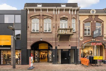 Te huur: Appartement Langstraat in Weert, Weert, Limburg, Appartement