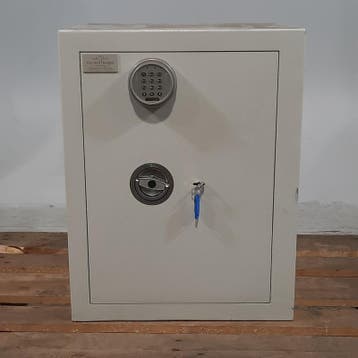 Kluis (defect), Nieuw in verpakking