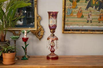 Tafellamp - Geometrische gravures, gouden decoraties met, Antiek en Kunst