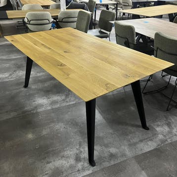 bert plantagie Eettafel Sato - Ongebruikt, Huis en Inrichting, Tafels | Eettafels, 100 tot 150 cm, Ophalen of Verzenden, Zo goed als nieuw