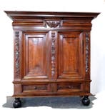 Kast - Notenhout en eikenhout