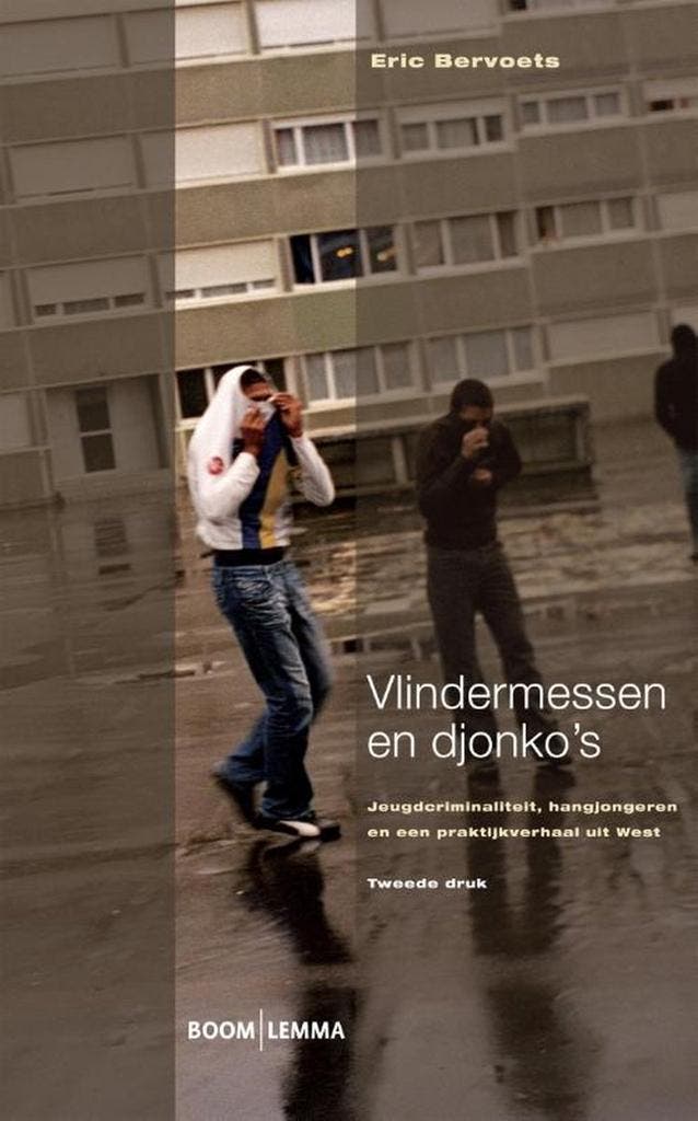Vlindermessen en djonkos 9789462364066 Eric Bervoets, Boeken, Politiek en Maatschappij, Gelezen, Verzenden