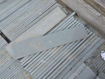 800 stuks Natuurstenen plinten 400 x 10 x h80 mm, Nieuw