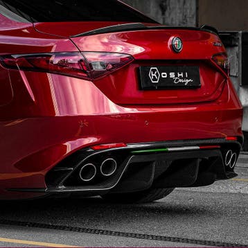Alfa Romeo Giulia QV Carbon Fiber Diffusor Achterkant, Verzenden