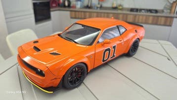 Solido 1:18 - Modelauto - Dodge Challenger General lee 01 -, Nieuw