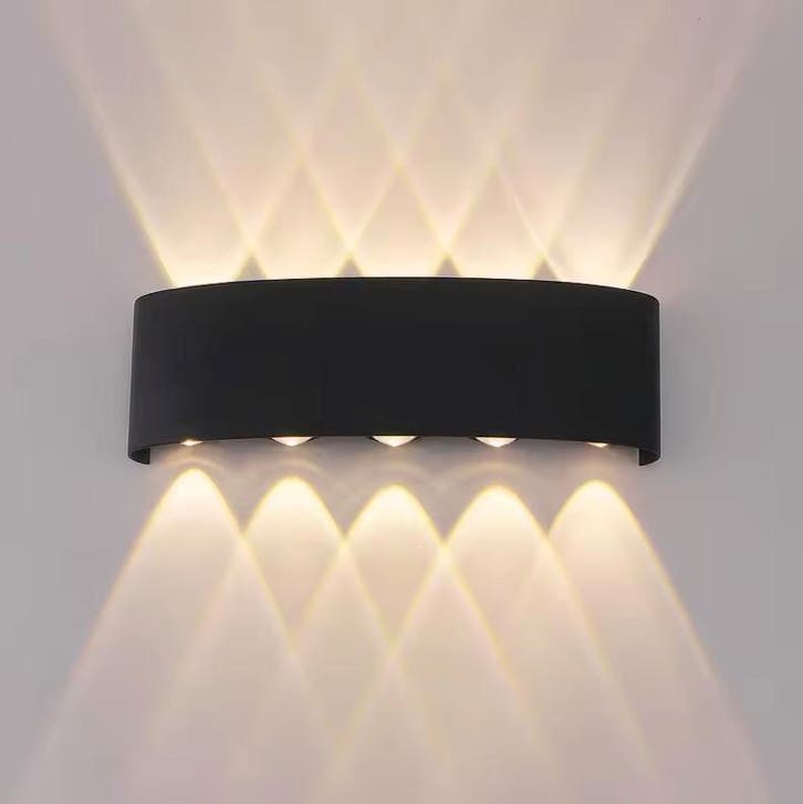 UniLights Waterdichte LED Wandlamp - Tuin Buitenlamp Zwart, Huis en Inrichting, Lampen | Wandlampen, Nieuw, Kunststof, Metaal