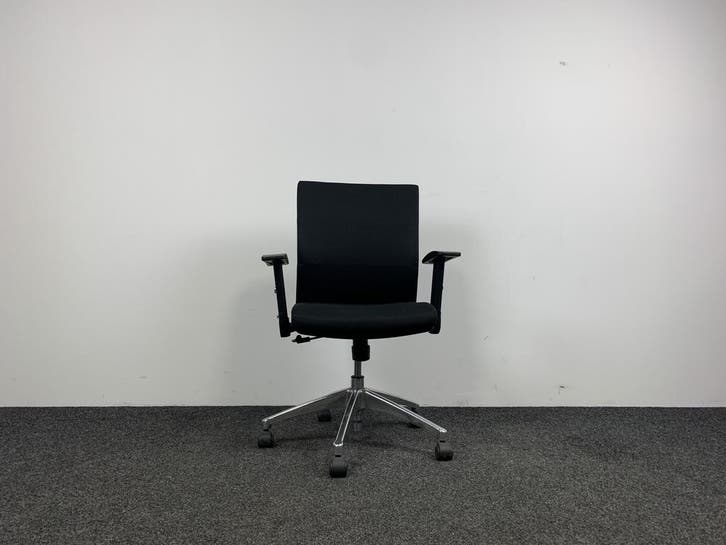 Bureaustoel Zwart - Chroom Onderstel, Huis en Inrichting, Bureaustoelen, Bureaustoel, Gebruikt, Ergonomisch, Ophalen of Verzenden