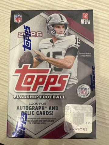 2026 Topps Flagship Football Gesigneerde kaart, Patch-kaart,, Nieuw