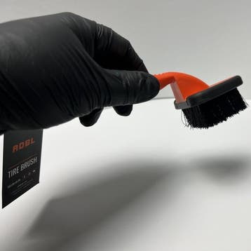 ADBL Tire Brush - Banden Reinigingsborstel, Verzenden