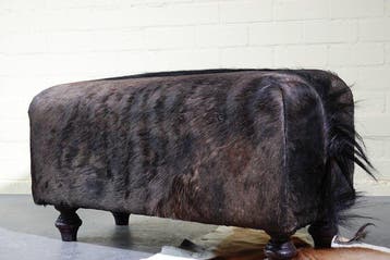 Unusual Ottoman in Blue Wildebeest Hide - Schedel -, Verzamelen, Nieuw