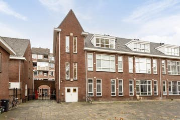 Te huur: Studio Begijnhofstraat in Roermond, Huizen en Kamers, Roermond, Limburg