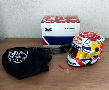 Schuberth Helm 1:2 - Modelauto - Max Verstappen - Dutch GP, Nieuw