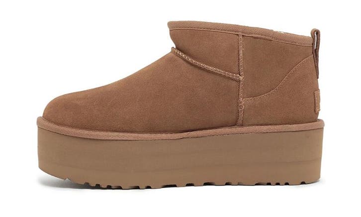 UGG Classic Ultra Mini Platform Chestnut (W), Kleding | Dames, Schoenen