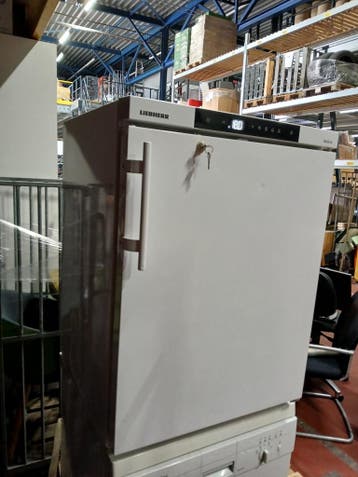 Liebherr MKUv 1610 medicijn koelkast, wit, 60 x 62 x 82 cm, Ophalen, Nieuw in verpakking