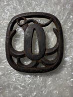 Edo-periode ijzeren sukashi tsuba – anker (Ikari) motief –