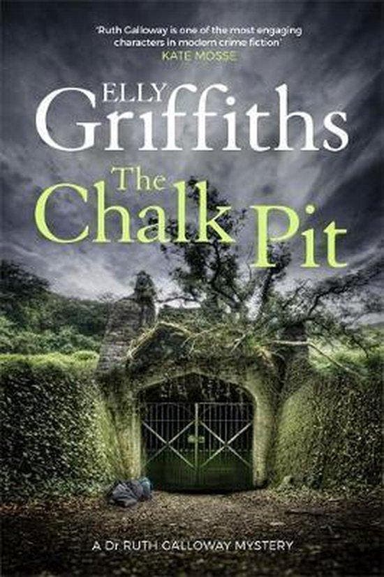 The Chalk Pit - Elly Griffiths 9781784296599, Boeken, Taal | Engels, Gelezen, Verzenden