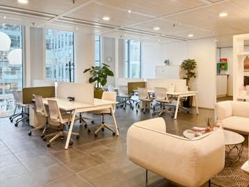 Coworkingruimte in Regus WTC, Verzenden