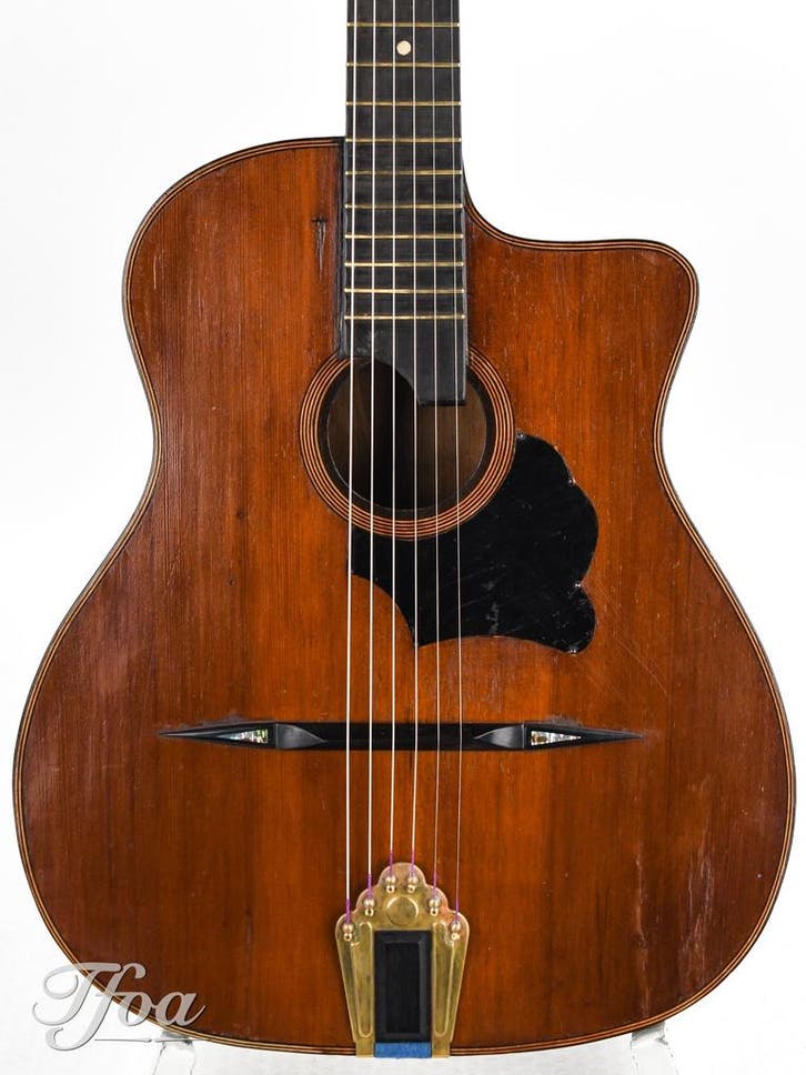 Busato Roundhole Gypsy 1940 (Instrument,Acoustic Guitars), Muziek en Instrumenten, Snaarinstrumenten | Gitaren | Akoestisch, Overige typen