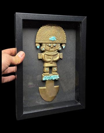 Curiosity cabinet - Incas - Tumi or Ceremonial Knife in the
