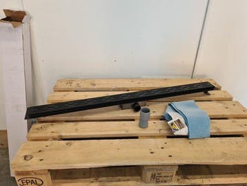 Wiesbaden Douchegoot 110 cm mat zwart, Doe-het-zelf en Verbouw, Ophalen of Verzenden, Nieuw, Bad