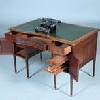 Klein mahonie bureau met gebogen frontline groen ingelegd ca, Ophalen of Verzenden