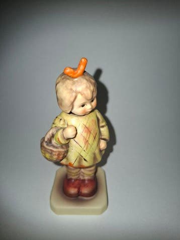 Goebel - Beeldje - Hummel beeldje - TMK6 - Porselein, Antiek en Kunst