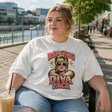 Resting Diva Face Retro T-shirt, Kleding | Dames, T-shirts, Overige kleuren, Verzenden, Nieuw, DsignrS