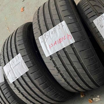 2 x Lassa 235-45-17 Zomerbanden 6,5mm, Gebruikt, 17 inch, Ophalen of Verzenden, 235 mm