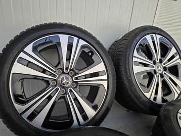 DEMO Mercedes CLA EQ 18 inch velgen winterbanden breedset, 18 inch, Banden en Velgen, Nieuw, Personenwagen
