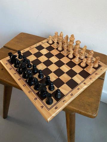 Schaakspel - schaakspel vintage - hardhout, Antiek en Kunst