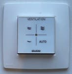 Nieuwe DUCO bedieningsschakelaar RF/BAT. 00004600, Ophalen of Verzenden, Nieuw