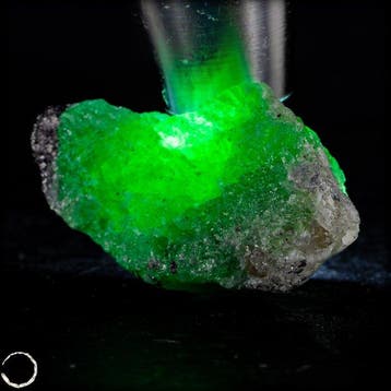 Natuurlijke topkwaliteit Tsavorite Crystal uit Tanzania, Antiek en Kunst