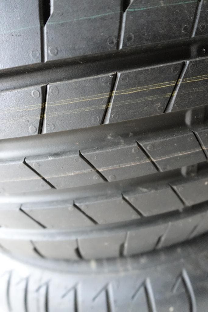 225/50 R17 Bridstone (Zo goed als nieuw) 95 euro, Auto-onderdelen, Banden en Velgen, 17 inch, Zomerbanden, 225 mm, Personenwagen