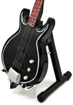 Miniatuur replica Cort Punisher basgitaar Gene Simmons KISS, Ophalen of Verzenden, Nieuw, Pop, Beeldje of Miniatuur