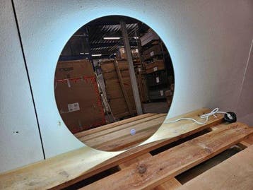 Spiegel 50 cm rond met dimbare verlichting, Ophalen of Verzenden, Nieuw, Bad
